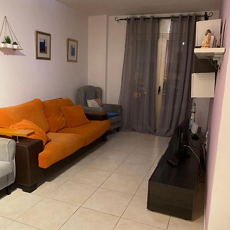 Apartamento A 5 Minutos Playa Andando تورّيذيمْبَرّا المظهر الخارجي الصورة